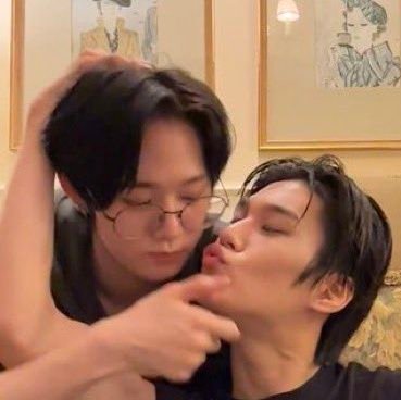 윤판 윤왼 판른