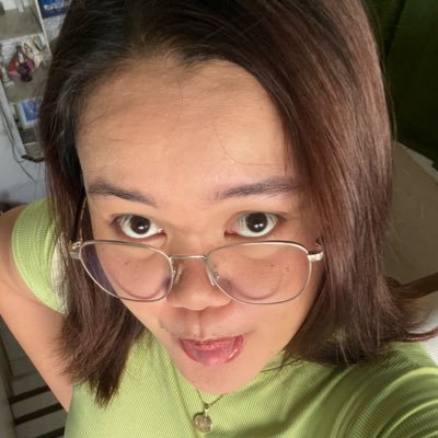 gooo_karlyle's profile picture. 吴月美 | casting all my anxieties on Him