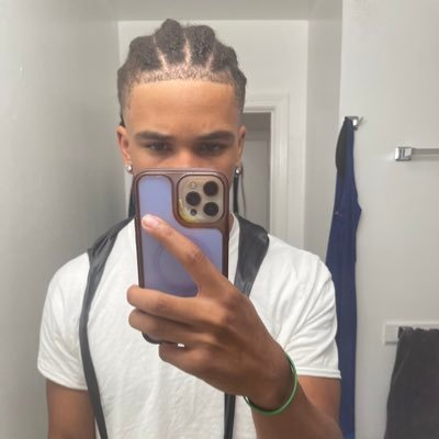WR | @? | | NCAA ID# 2304874071 #CSS Email: micahthreatt5@icloud.com