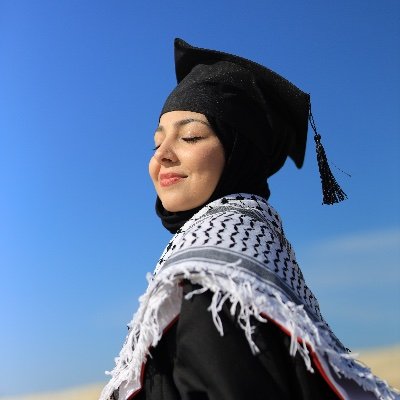 fatent69's profile picture. laugh with many don’t trust any