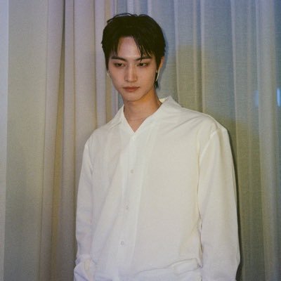 Jay B | 임재범 Leader vibe, lyric maker, night thinker 🌙.