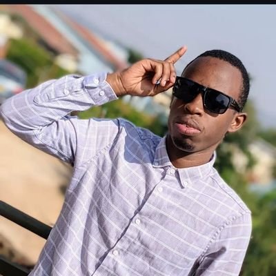 Longanime27's profile picture. x user