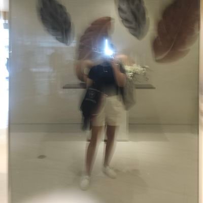 cooLnaMom's profile picture. APOBANGPO
-o-
i value honesty and respect. i treasure good relationships. i fancy travelling, i adore stilletos. i love life. i love my son.