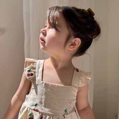 mahdiefateme's profile picture. ما از تو به غیر از تو نداریم تمنا… مامان مهربون نی نی ها …🤱🏻 متخصص زنان و زایمان و نازایی💍