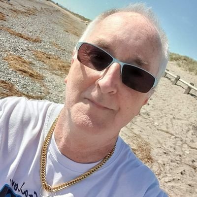 single boss dad from Ireland🇮🇪
my life my Rules
Wer R U mermaid