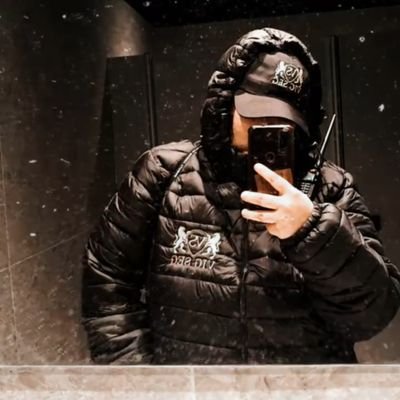 Juulyrodriguess's profile picture. Filha de orixá, de Deus, cria do RJ 🤙💙