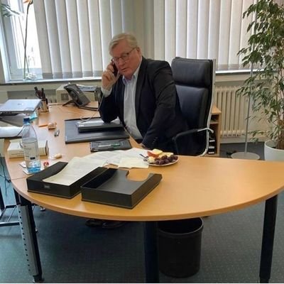 OliverJame446's profile picture. 