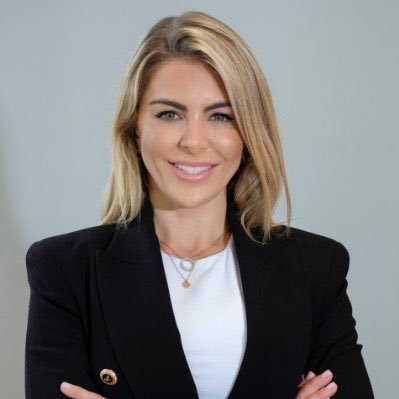 Market Strategist seen/heard TV, Radio, online. Work at trading platform, moomoo. Used by 26M people. Tencent backed. ABC, SBS, Fox, AFR, SMH contributor