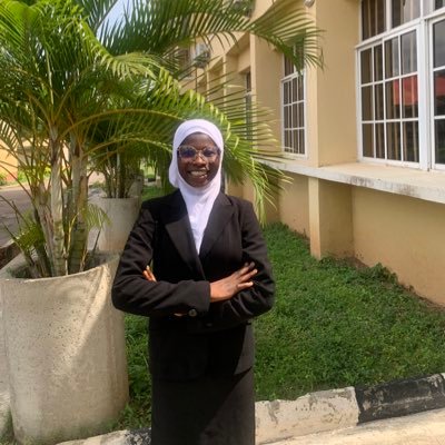 I’m HIKMAT OLAOYE||Law student||University of Ibadan||JCI member||Graphic Designer ||Jeweler||beadmaker||