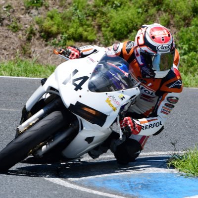 CBR250RR MC22とXR100乗ってます。@ほぉ〜むカフェにご帰宅します。くろことゆゆめろとゆずはちゃんとななせちゃんとわんちゃんとめらるたんとちあきゃんちゃんとことはちゃんとリンリンとでーちちゃんとかすみちゃんとちなつちゃんとあずにゃんちゃんしおりちゃん推しです。無言フォロー歓迎です。
