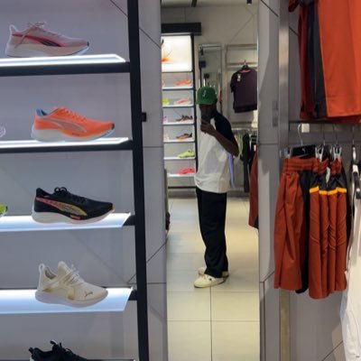 Smallmalik Profile