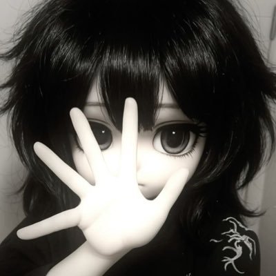 nyankillnyan's profile picture. 🕯@TeAlice_cafe_にいる飲める年齢です。コスプレします。現実で人間把握できたらふぉろします予約dmください💌@xuraleoo