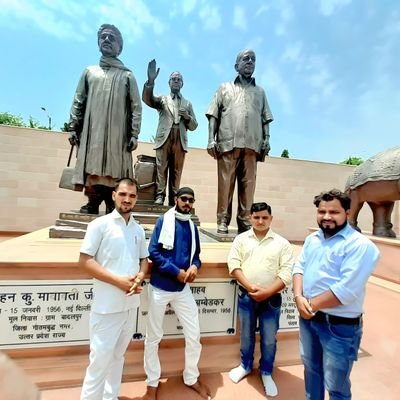 Political Thinker_🐘Full Ambedkrite🐘_Social Activist❣️
Writter_✍️ Social Worker 💙_Blogger💥_Humanist💞_Social Thinker Bahujan Idolozy❣️ BSP IS MY FAMILY 🐘