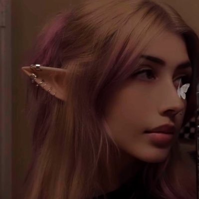 ΰ½ΰ½²πππππΰ½ΰΎ Profile