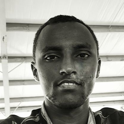 AbdisalanShei10's profile picture. اذا كنت ذا قلب قنوع *فأنت وما لك الد نيا سواء