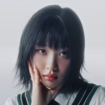 🇨🇱 • K-Pop and Avant-Garde music fan • My girlfriend: @FeIclty 💖
