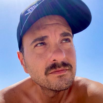 La vida es tuya, sé valiente /🧑🏽💻 Marketing y Comunicación