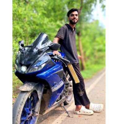 Sachinc16567772's profile picture. 