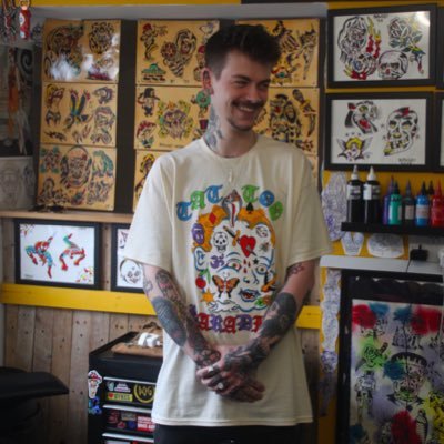 thrxxsh's profile picture. 26//Tattoo Artist