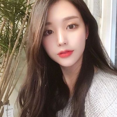 BrownMia89536's profile picture. 