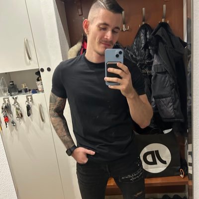 BacaFilip13's profile picture. 