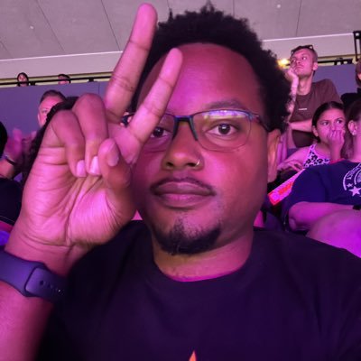 J_Breeze's profile picture. i drink a lot of water  ♐🇦🇴🇵🇷 he/him/ele/dele