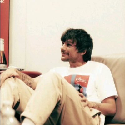 itwwsorlando's profile picture. i wish that the stars would bring me back to you | #sabrehood #thefutureisteal