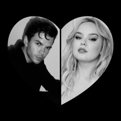 Fangirl | Video Editor | Writer | Singer 💖 TV 💖 Movies 💖 Music 🩵 HoME Sept. 20 - 28! 🩵