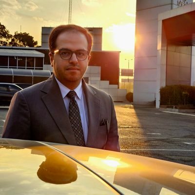 lrzkhd's profile picture. از این ور اومدیم