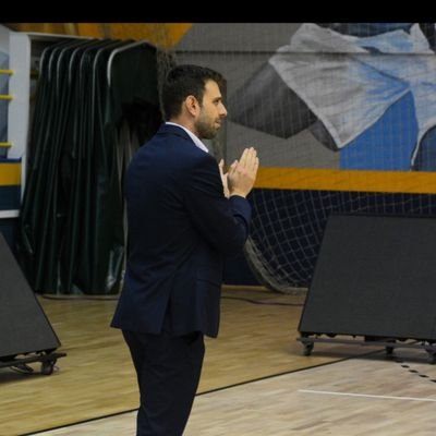 rulaperez6's profile picture. Entrenador profesional de 🏀