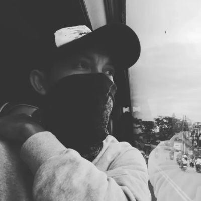 hud082022's profile picture. Ceritaku dan ceritamu itu berbeda.