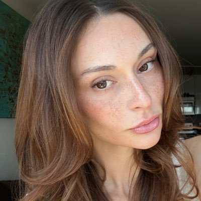 Chloe🧚🏼♀️ Profile