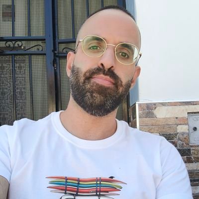 📍 Madrid.
💻 Administrativo.
🎂 22/02/1988.
♓ Piscis
📸 Instagram: @sergio27martin