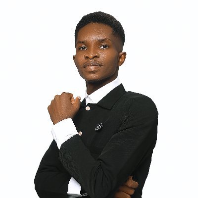 CreativePr87595's profile picture. • Thumbnail & Title strategist

 • Portfolio⬇️