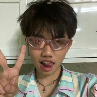doooie_'s profile picture. hirono / dive / onedoor
