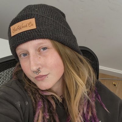 new on x and I just wanna make some friends and see what it leads to nothing more 👌😘