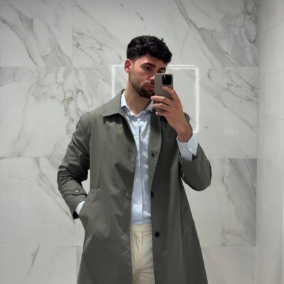manugcampos14's profile picture. sev