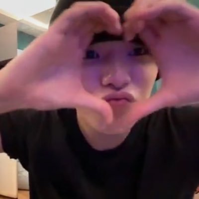 je_hi9n's profile picture. 