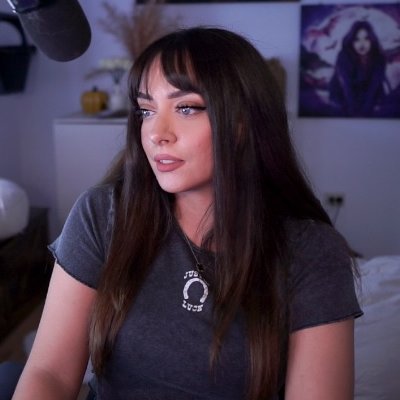 Twitch Partner/ Livestreamer / Business Inquiries: dyannatv@yahoo.com