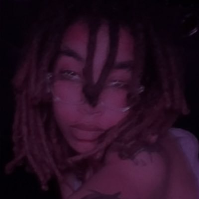 💗21 • Upstate NY💗 Stoner • Smartass • Maneater — In that order🥀 You can find me draining gullible wallets once the moon rises🌙