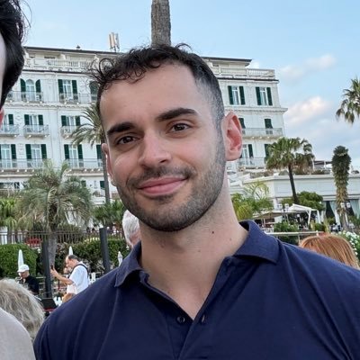 TraderDimitrios's profile picture. 7-figure trader & investor.