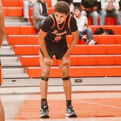 Karnes City, Texas ‘26 | QB - 6’2, 180 lbs | 4.7 40 | https://t.co/Dx8iqvRxxT. Basketball, G/F, https://t.co/rWSN7VM9Hf