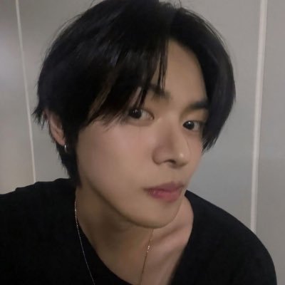 Leo_125231's profile picture. 