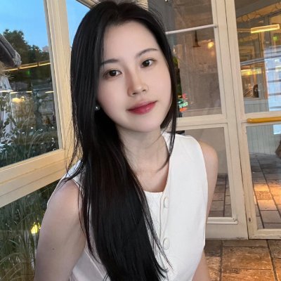 Lenny099022's profile picture. Rejecting Unkind Behavior
✈️ Wanderlust at heart, loves traveling and exploring new cultures