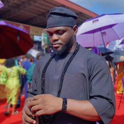 Maroove1's profile picture. ❤💡
Web3 Product || Operations & Marketing
@upesahq