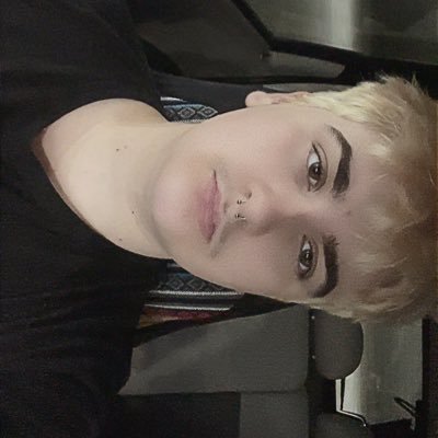 papercxtsx's profile picture. #1 21 questions fan