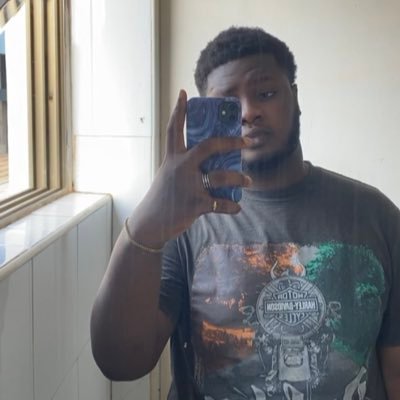 azbawa_'s profile picture. Graças a deus por tudooo🙏🏾😎