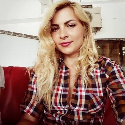 je suis une femme sérieuse sincère honnête fidèle