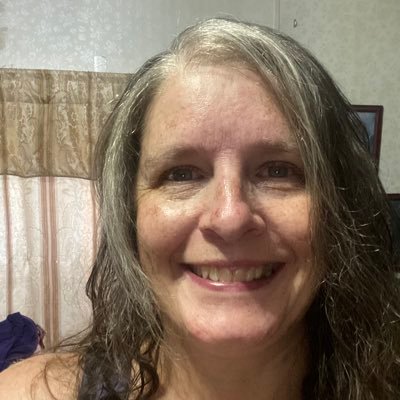 Becky_Stanton74's profile picture. Music is life