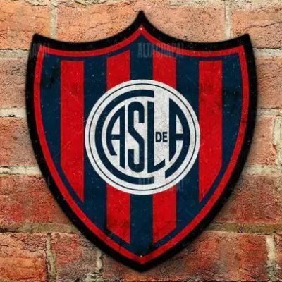 Fanático, Abogado, Inversor, Padre de Francisco, Orgullosamente de derecha